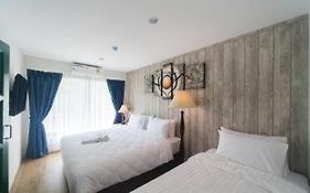 Anchan Laguna Hotel โรงแรมอัญชันลากูน่า